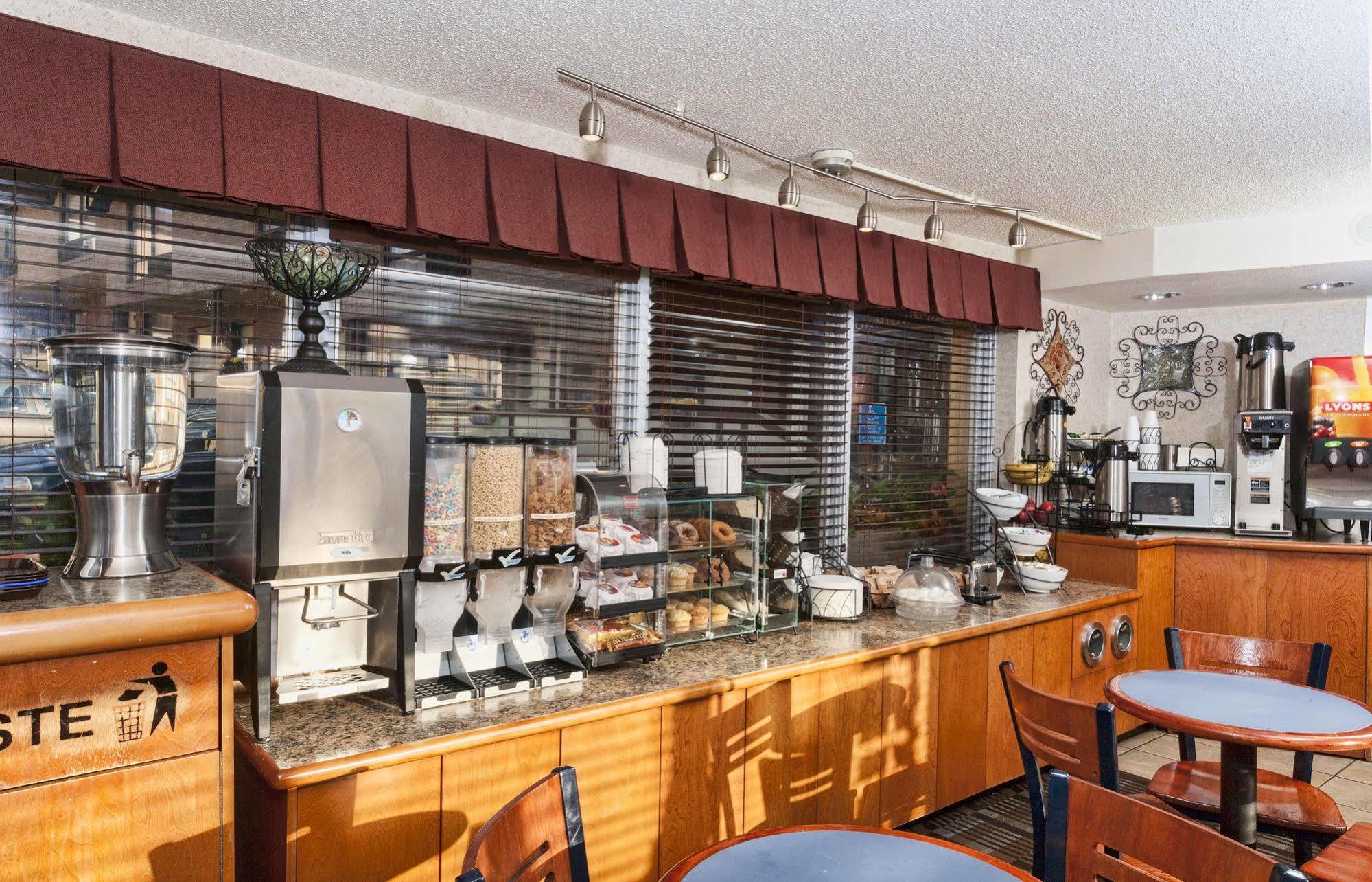 Downtown Duluth Inn Экстерьер фото